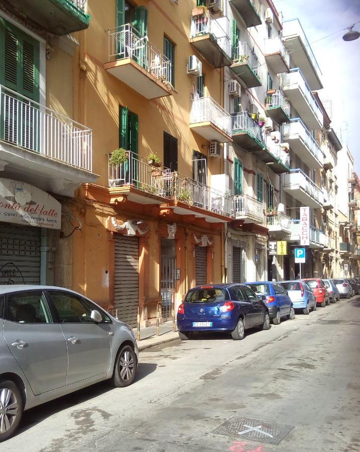 Meme Bari Exterior foto